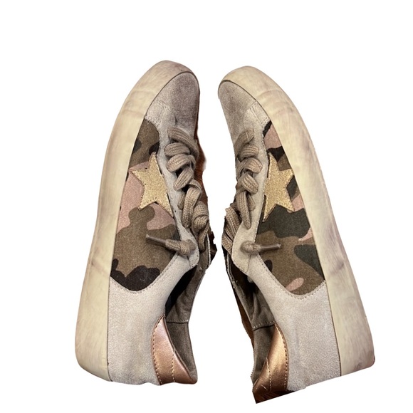 ShuShop Paula Camo Slip On Sneakers Distressed Star Excellent Condition - Picture 5 of 10